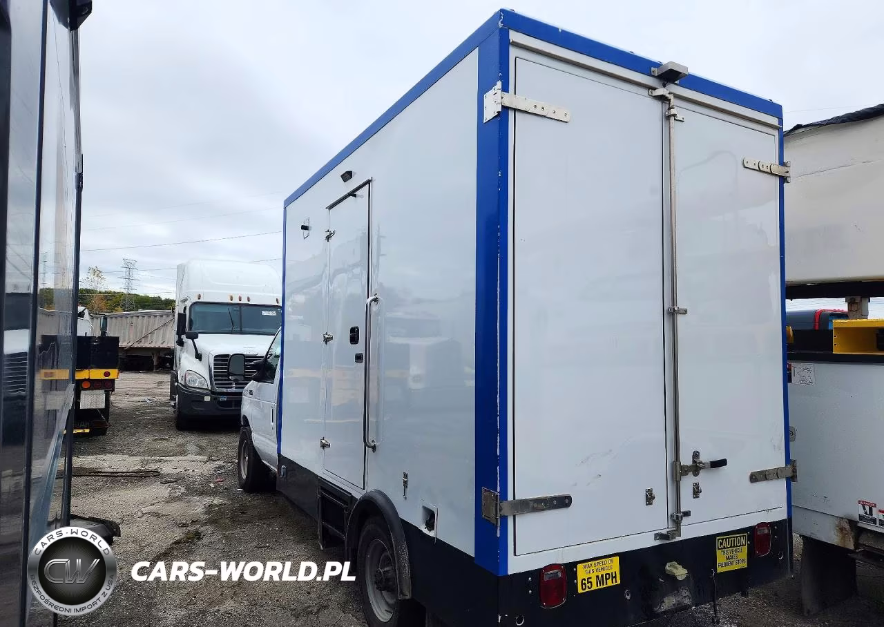 2023 Ford E350 Refrigerated Box Truck VIN:1FDWE3FK0PDD26384 - 2