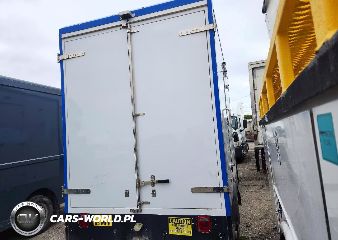 2023 Ford E350 Refrigerated Box Truck VIN:1FDWE3FK0PDD26384 - 3