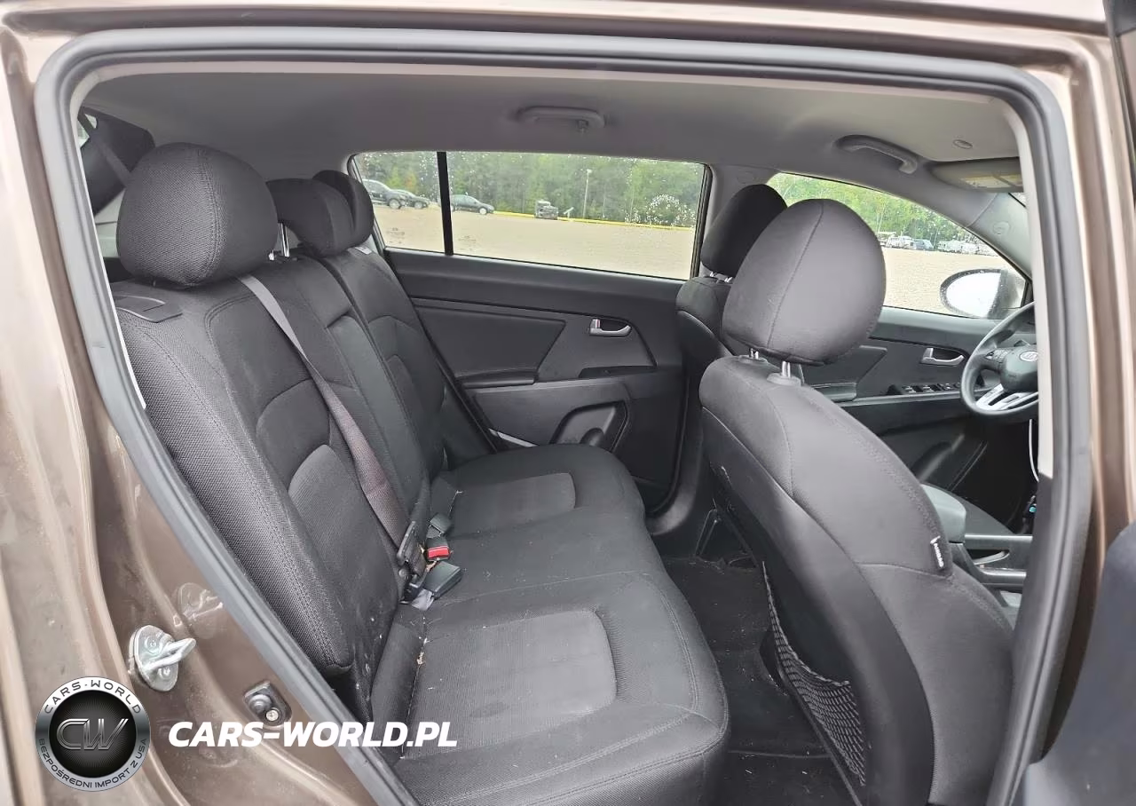 2011 Kia Sportage Lx VIN:KNDPBCA24B7052817 - 11