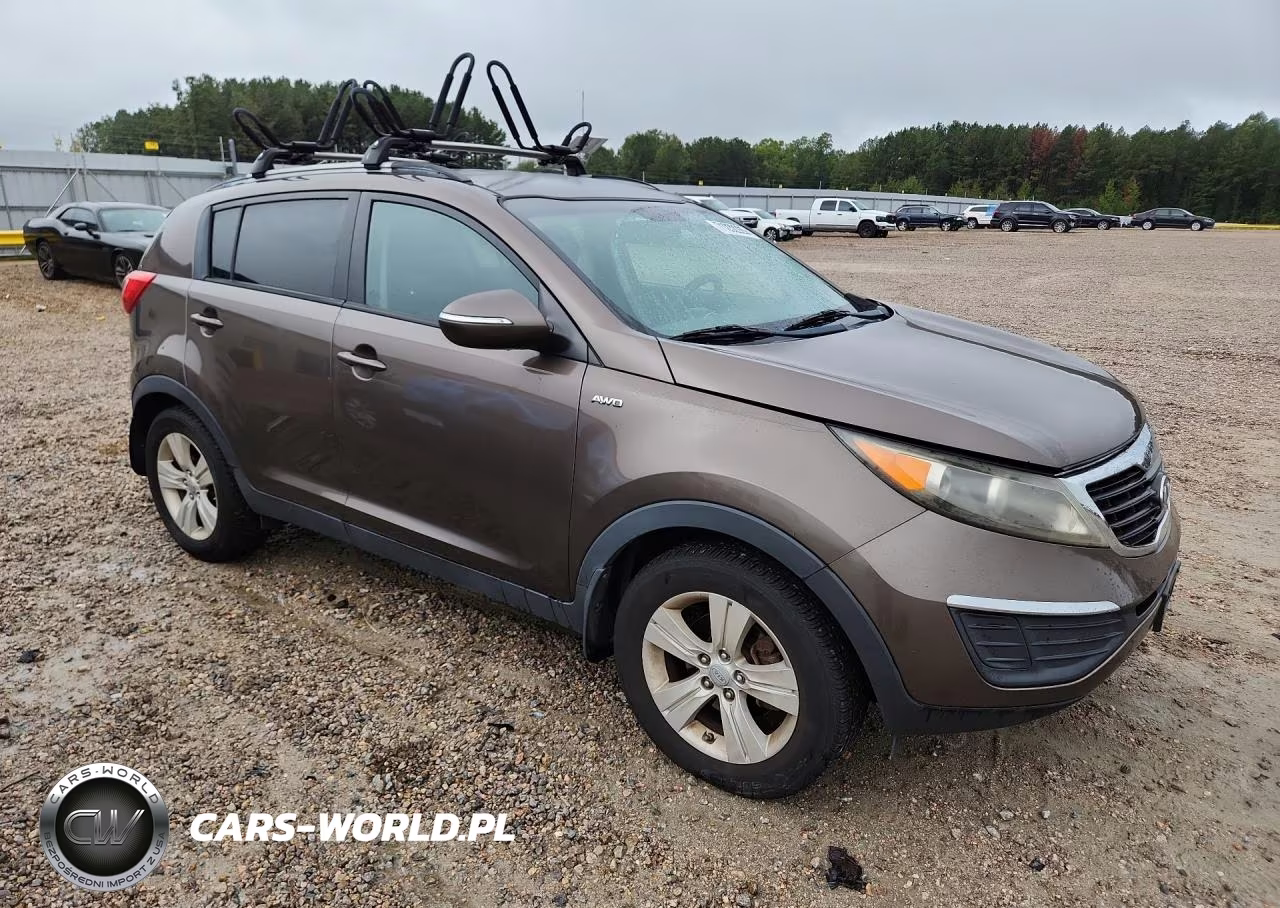 2011 Kia Sportage Lx VIN:KNDPBCA24B7052817 - 4