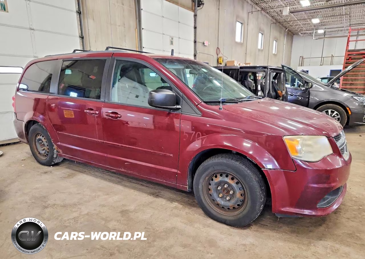 2011 Dodge Grand Caravan Express VIN:2D4RN4DG7BR722472 - 4