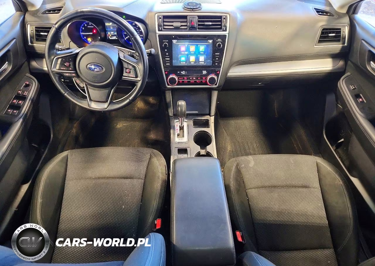 2018 Subaru Outback 2.5I Premium VIN:4S4BSACC3J3322805 - 8