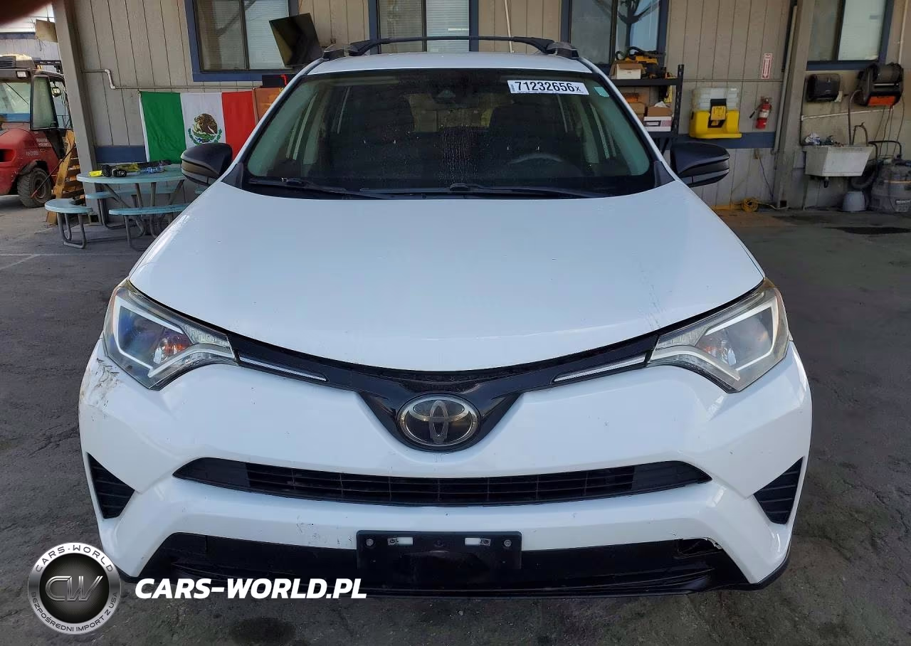2018 Toyota Rav4 Le VIN:JTMZFREV1JJ747276 - 5