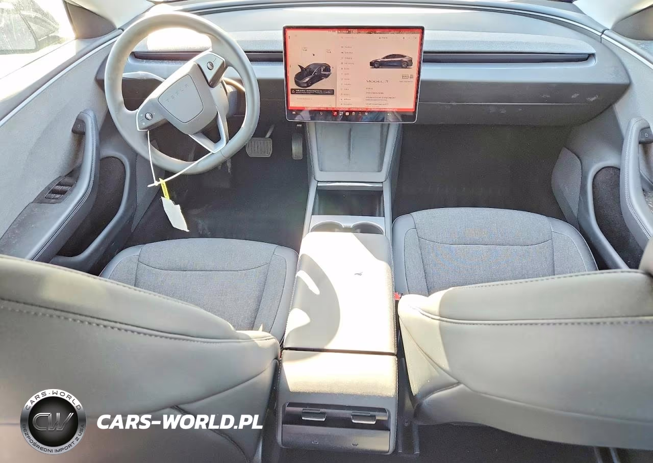2025 Tesla Model 3 VIN:5YJ3E1EA5SF136683 - 8