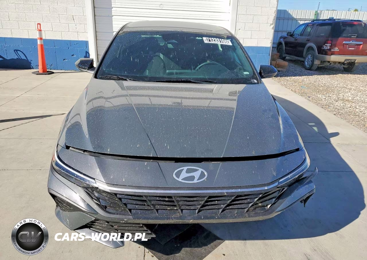 2026 Hyundai Elantra Sel Sport VIN:KMHLM4DG1TU231305 - 5