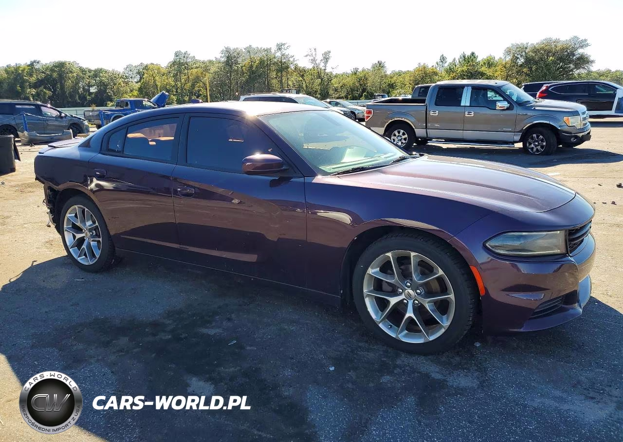 2020 Dodge Charger Sxt VIN:2C3CDXBG4LH229404 - 4