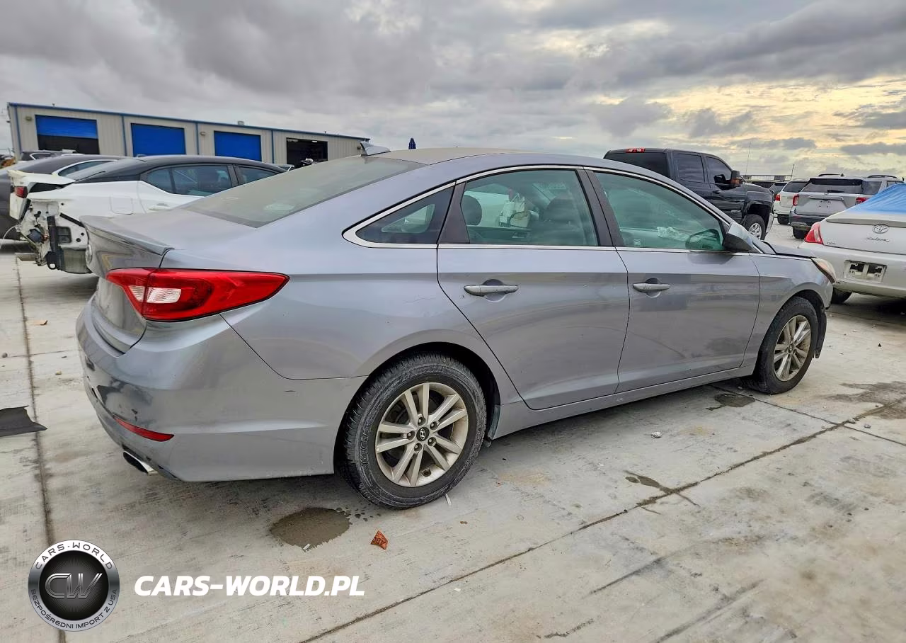 2016 Hyundai Sonata Se VIN:5NPE24AF2GH374598 - 3