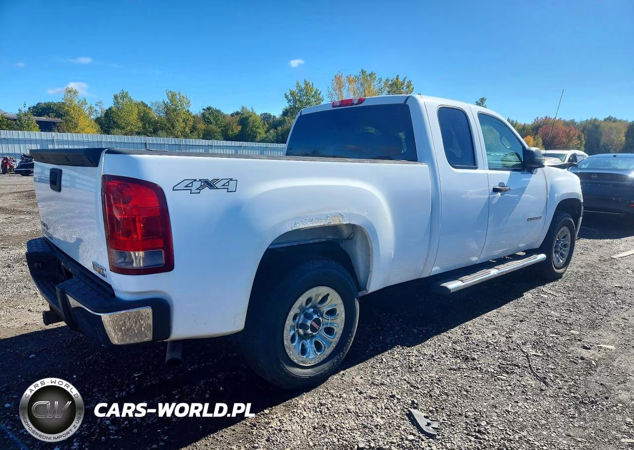 2011 GMC Sierra K1500 VIN:1GTR2TEA8BZ168245 - 3