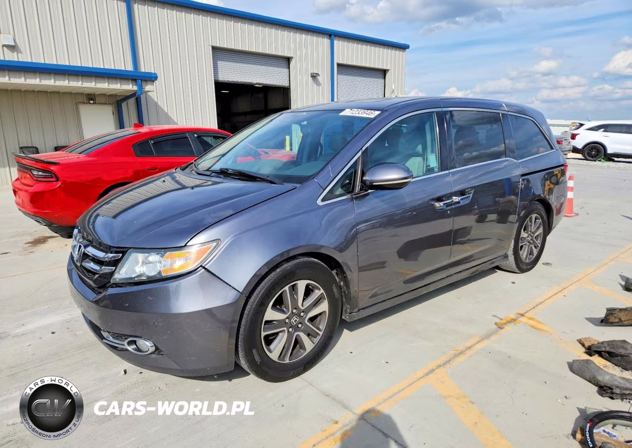 2016 Honda Odyssey Touring VIN:5FNRL5H96GB145649 - 1