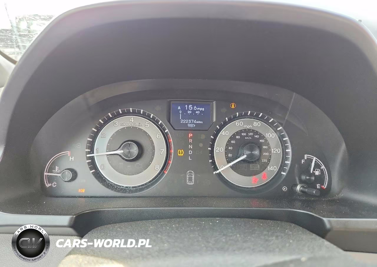 2016 Honda Odyssey Touring VIN:5FNRL5H96GB145649 - 9