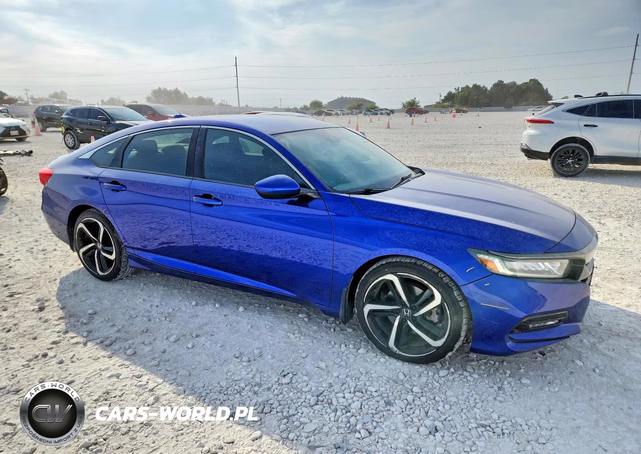 2018 Honda Accord Sport VIN:1HGCV1F34JA157615 - 4