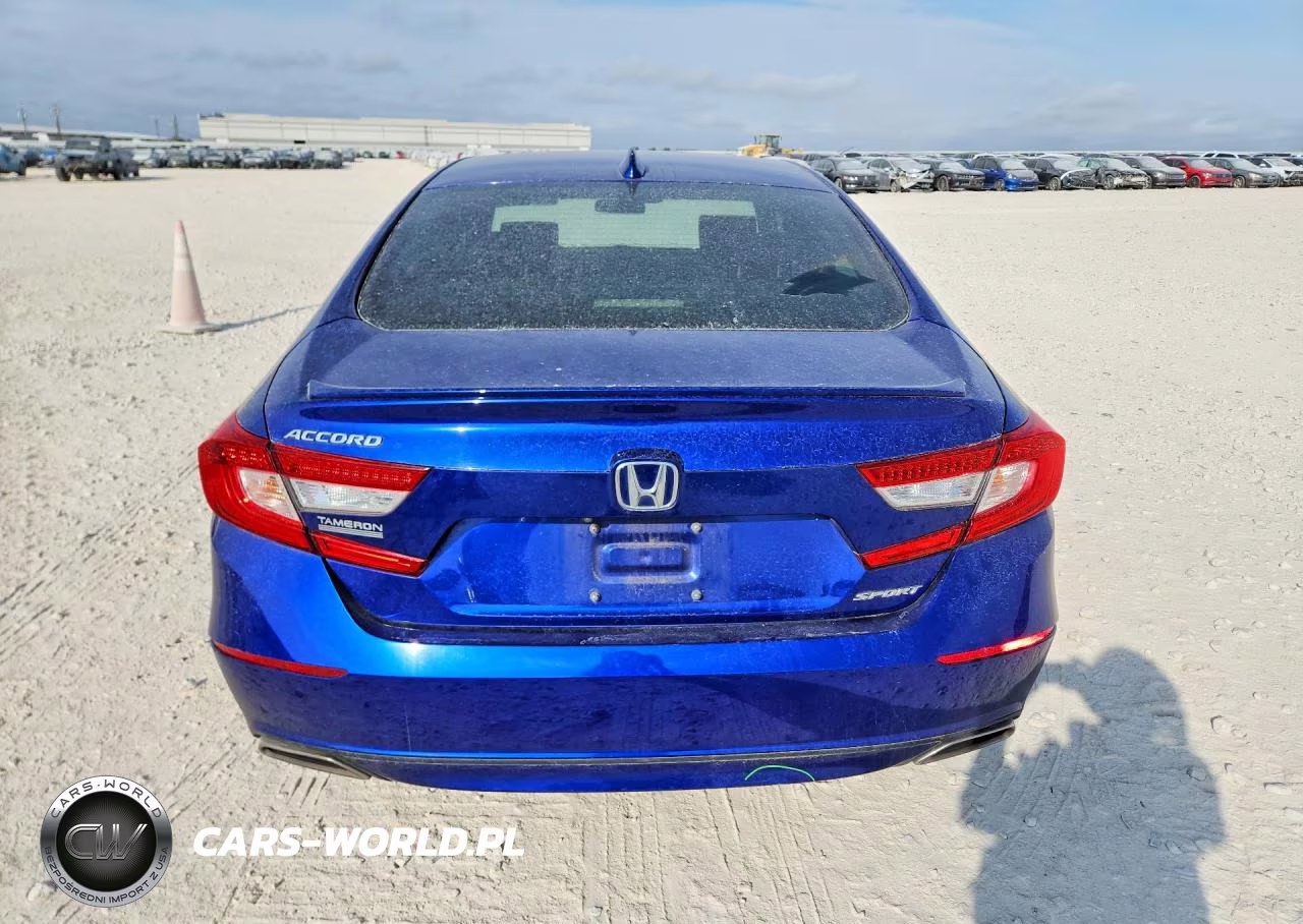 2018 Honda Accord Sport VIN:1HGCV1F34JA157615 - 6