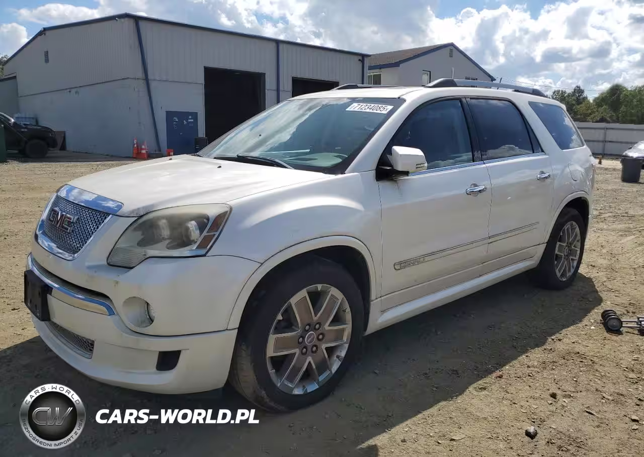 2012 GMC Acadia Denali