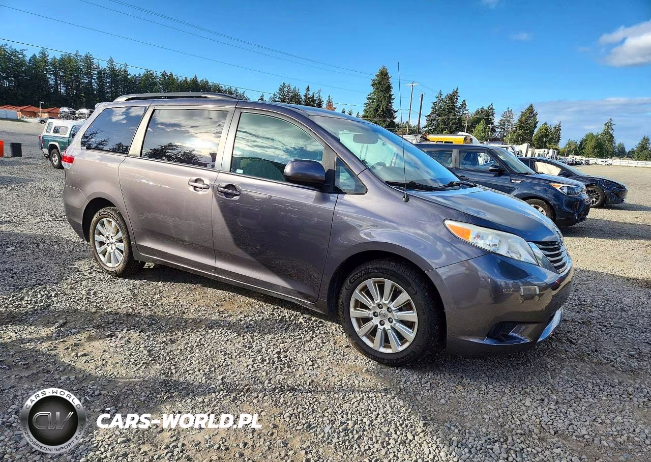 2014 Toyota Sienna Le VIN:5TDJK3DC8ES088918 - 4