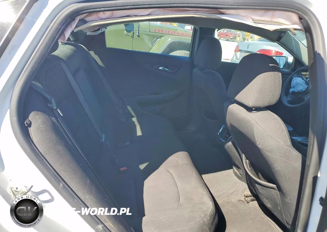 2020 Chevrolet Malibu Lt VIN:1G1ZD5STXLF071183 - 10