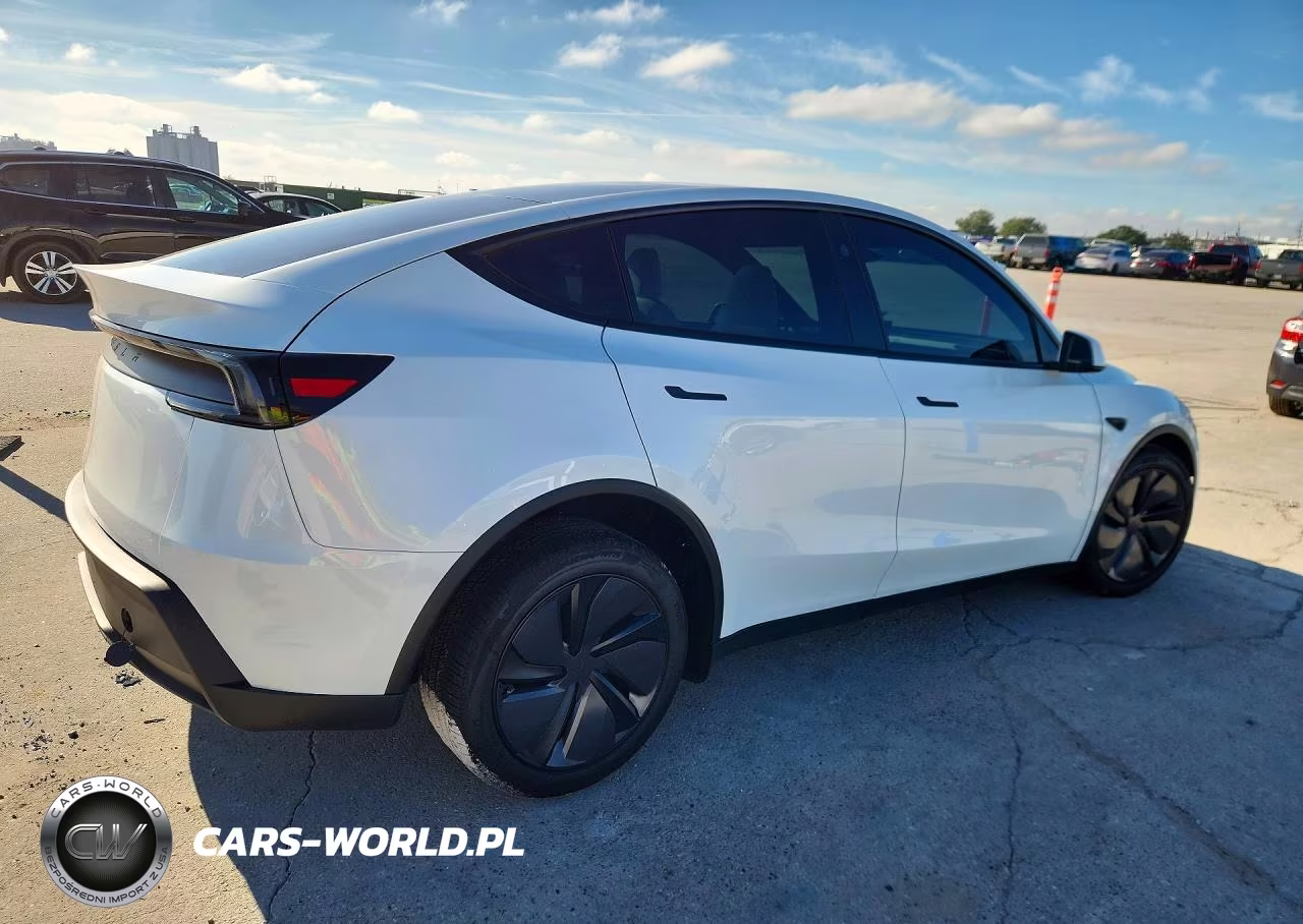2026 Tesla Model Y VIN:7SAYGDED2TA743203 - 3