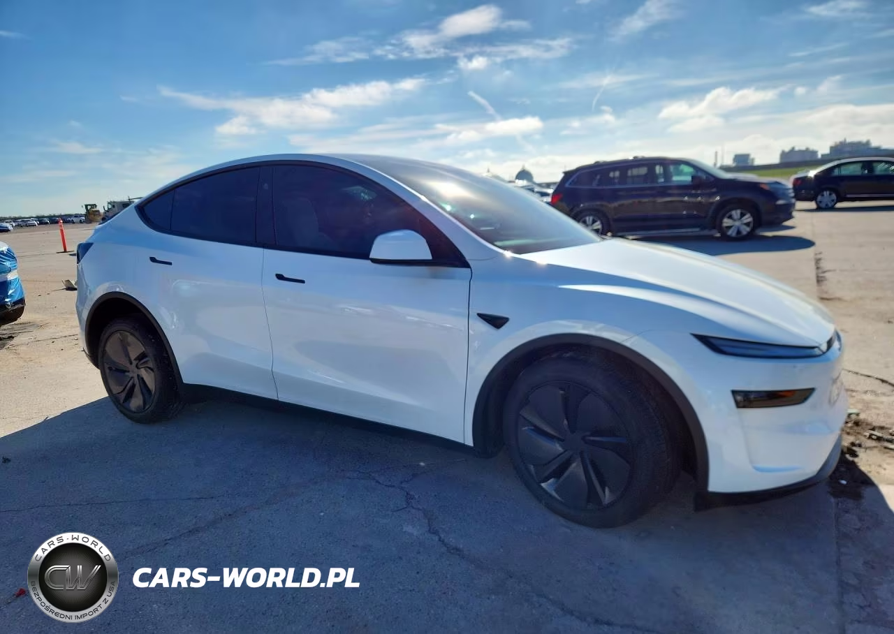 2026 Tesla Model Y VIN:7SAYGDED2TA743203 - 4