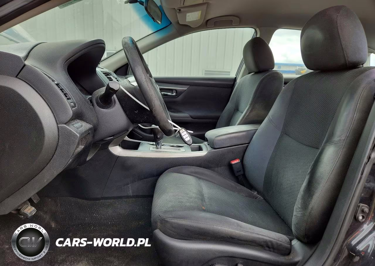 2015 Nissan Altima 2.5 S VIN:1N4AL3AP0FN304875 - 7