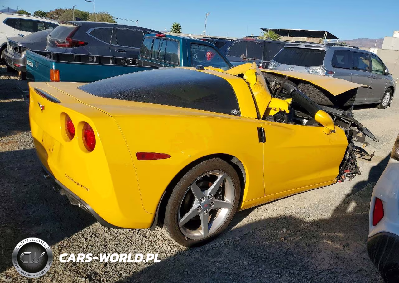 2005 Chevrolet Corvette VIN:1G1YY24UX55113011 - 3