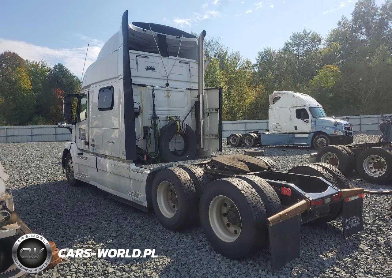 2015 Volvo Vn Vnl VIN:4V4NC9EH1FN182145 - 2