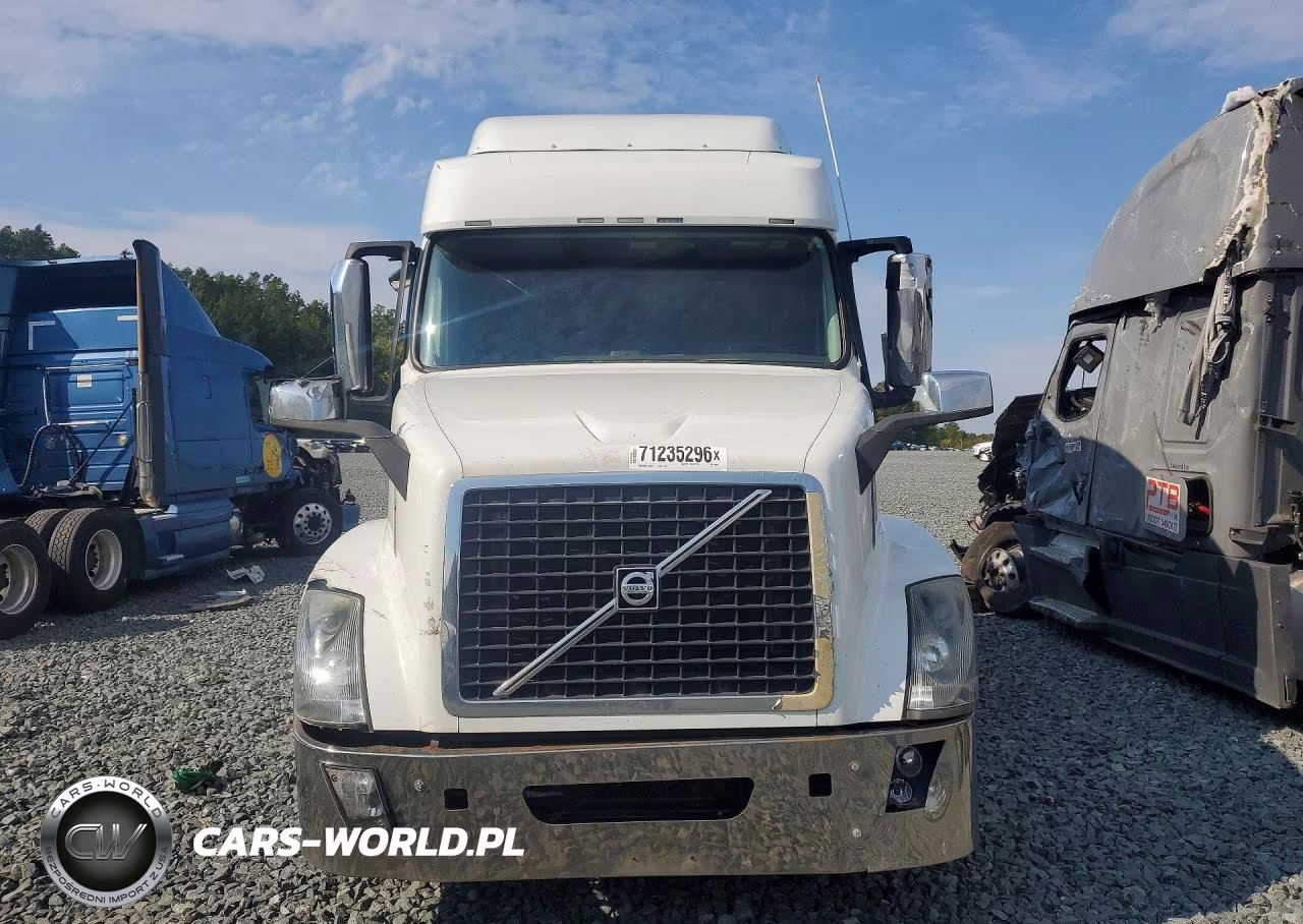 2015 Volvo Vn Vnl VIN:4V4NC9EH1FN182145 - 5
