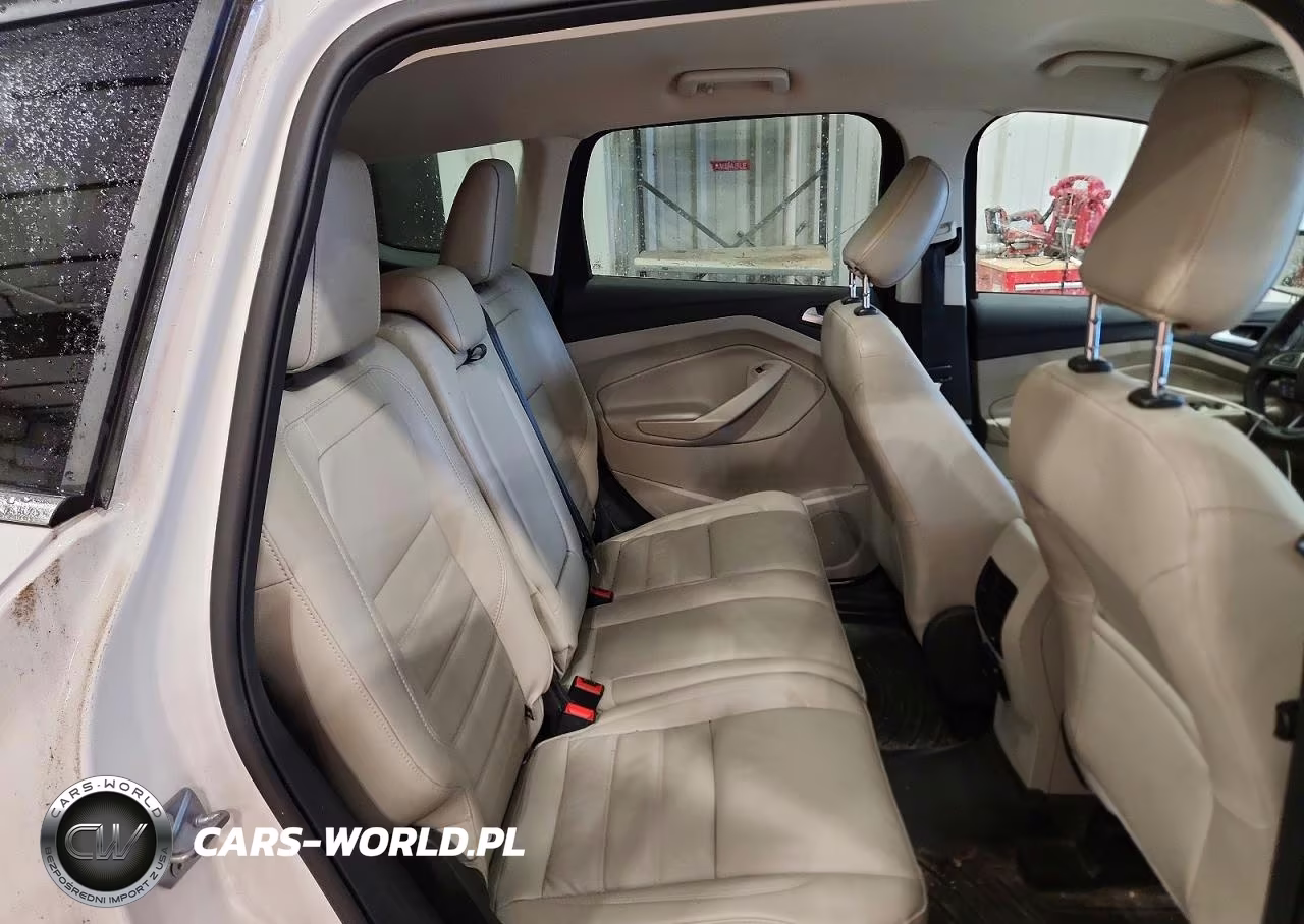 2019 Ford Escape Titanium VIN:1FMCU9J90KUA02888 - 11