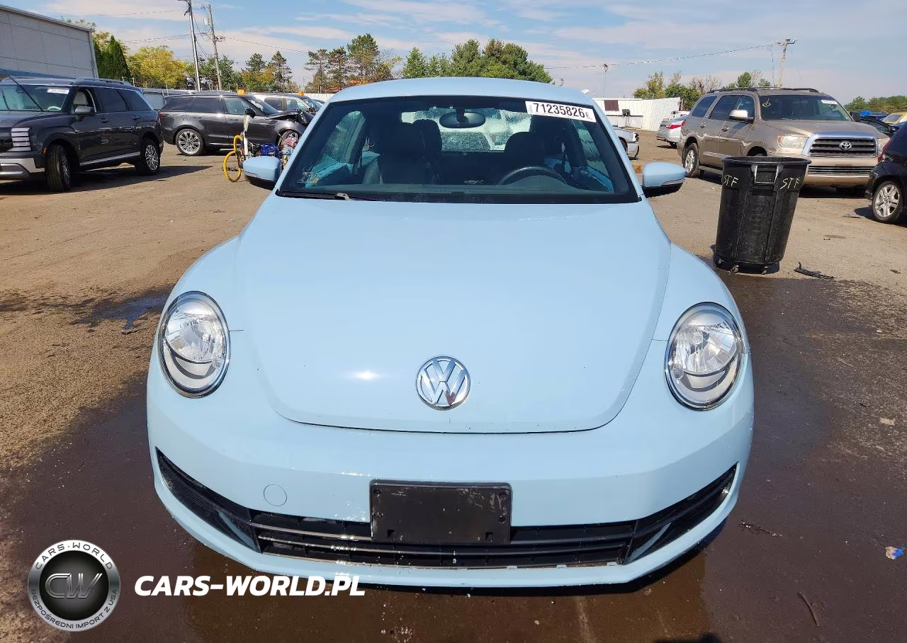2014 Volkswagen Beetle VIN:3VWJ17AT3EM666421 - 5