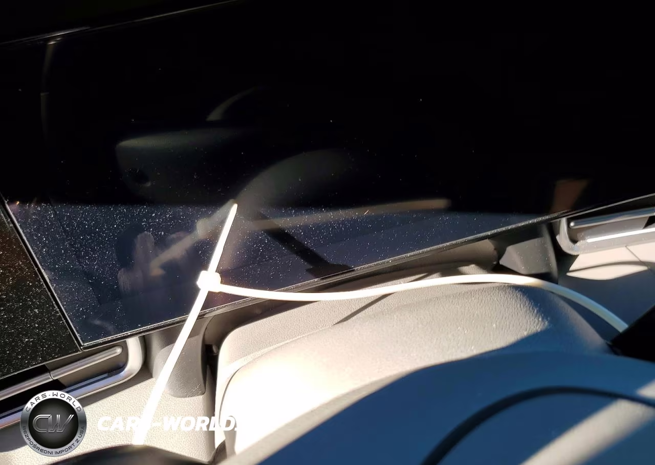 2024 Hyundai Elantra Sel VIN:KMHLS4DG9RU833075 - 9