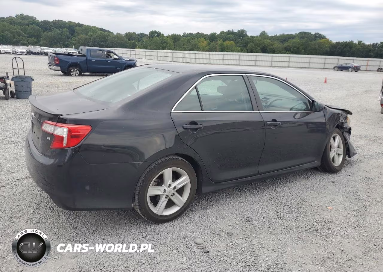2014 Toyota Camry L VIN:4T1BF1FK5EU356543 - 3