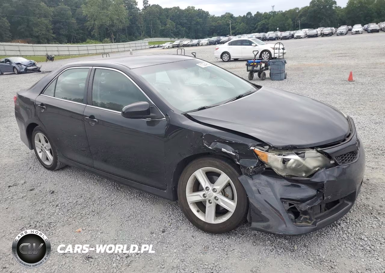 2014 Toyota Camry L VIN:4T1BF1FK5EU356543 - 4
