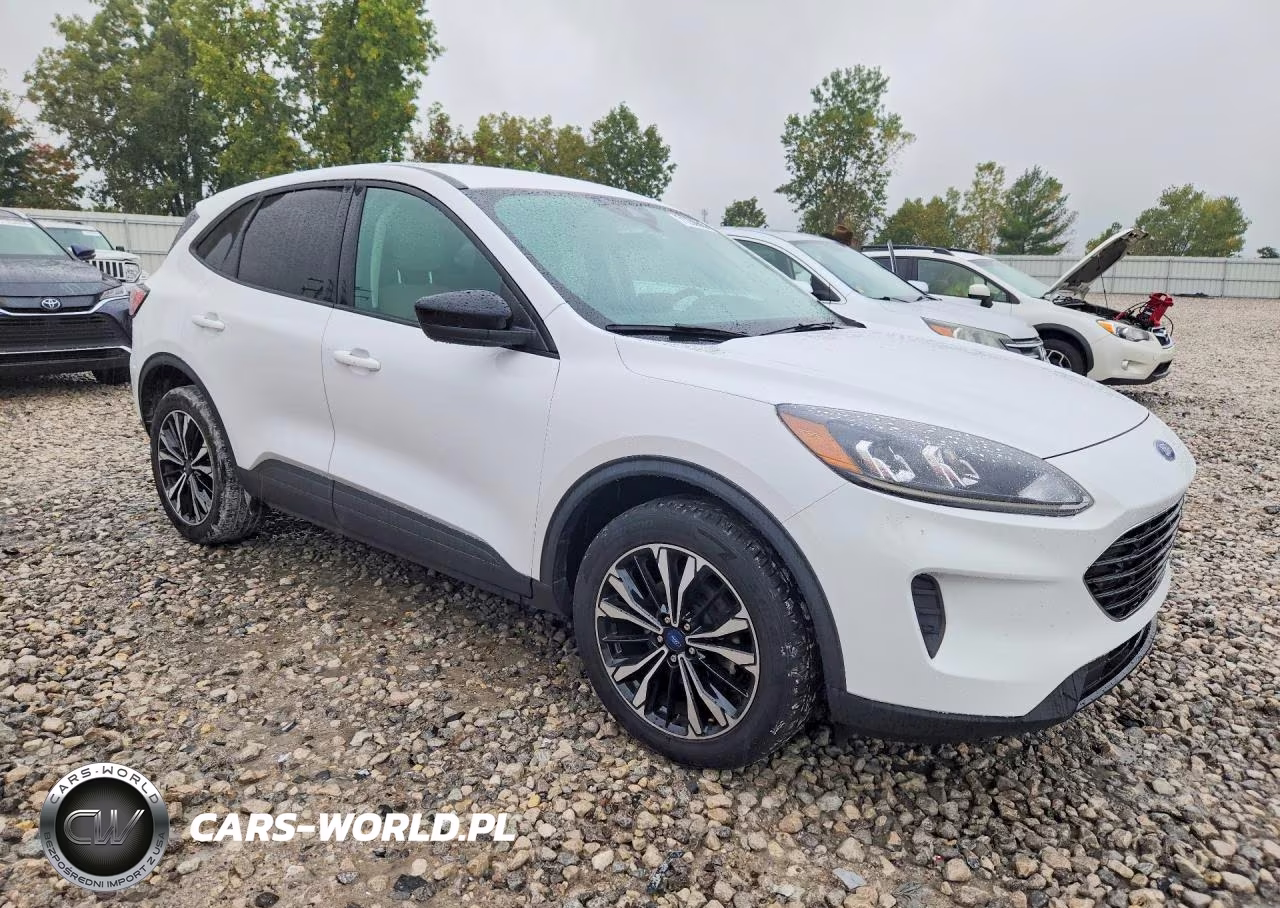 2022 Ford Escape Se VIN:1FMCU9G65NUA71237 - 4