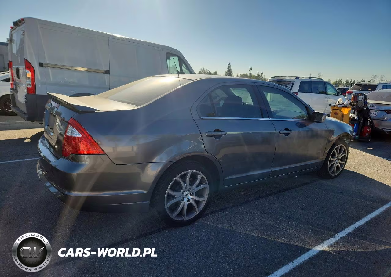 2010 Ford Fusion Se VIN:3FAHP0HA5AR387230 - 3