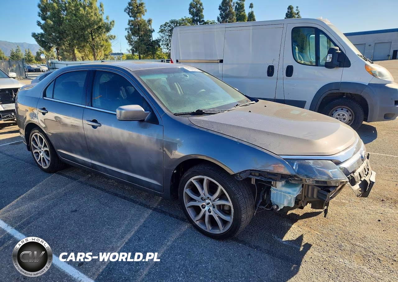 2010 Ford Fusion Se VIN:3FAHP0HA5AR387230 - 4