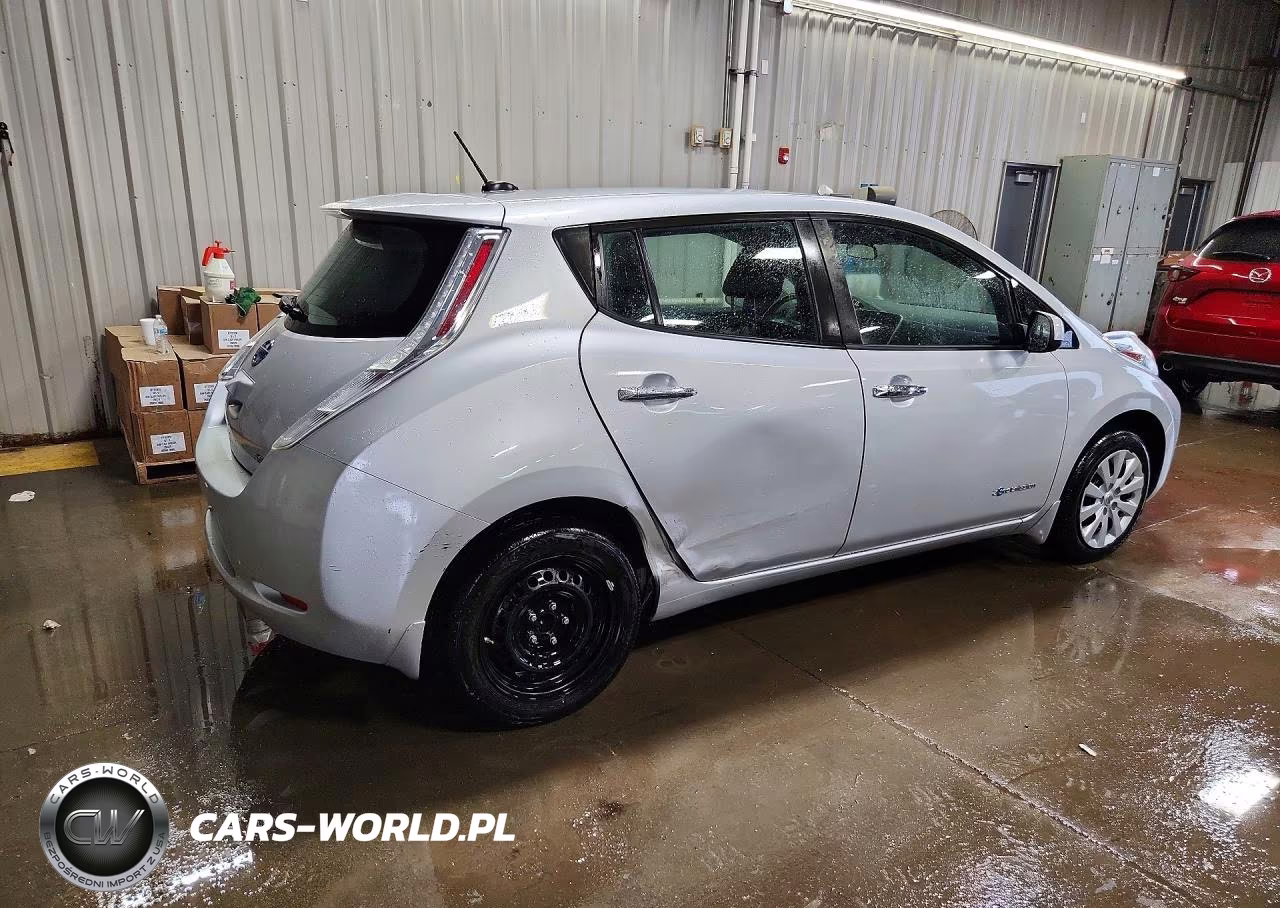 2015 Nissan Leaf S VIN:1N4AZ0CP9FC311880 - 3