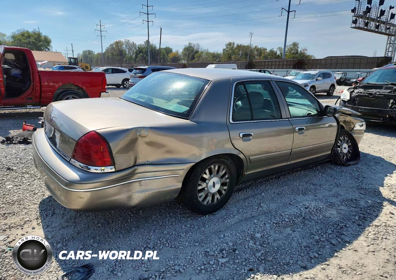 2004 Ford Crown Victoria Lx VIN:2FAFP74W64X115681 - 3