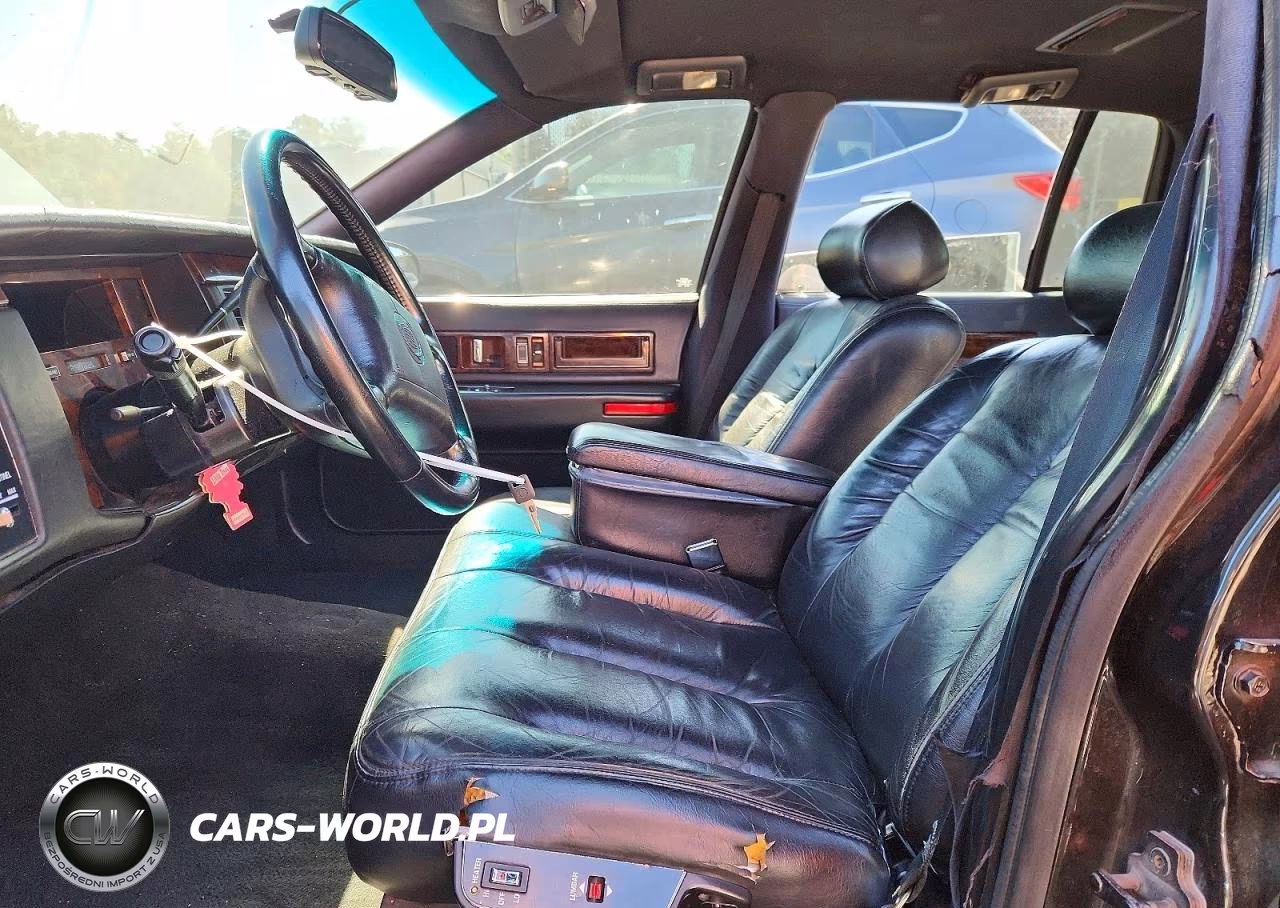 1996 Cadillac Fleetwood Base VIN:1G6DW52P2TR701505 - 7