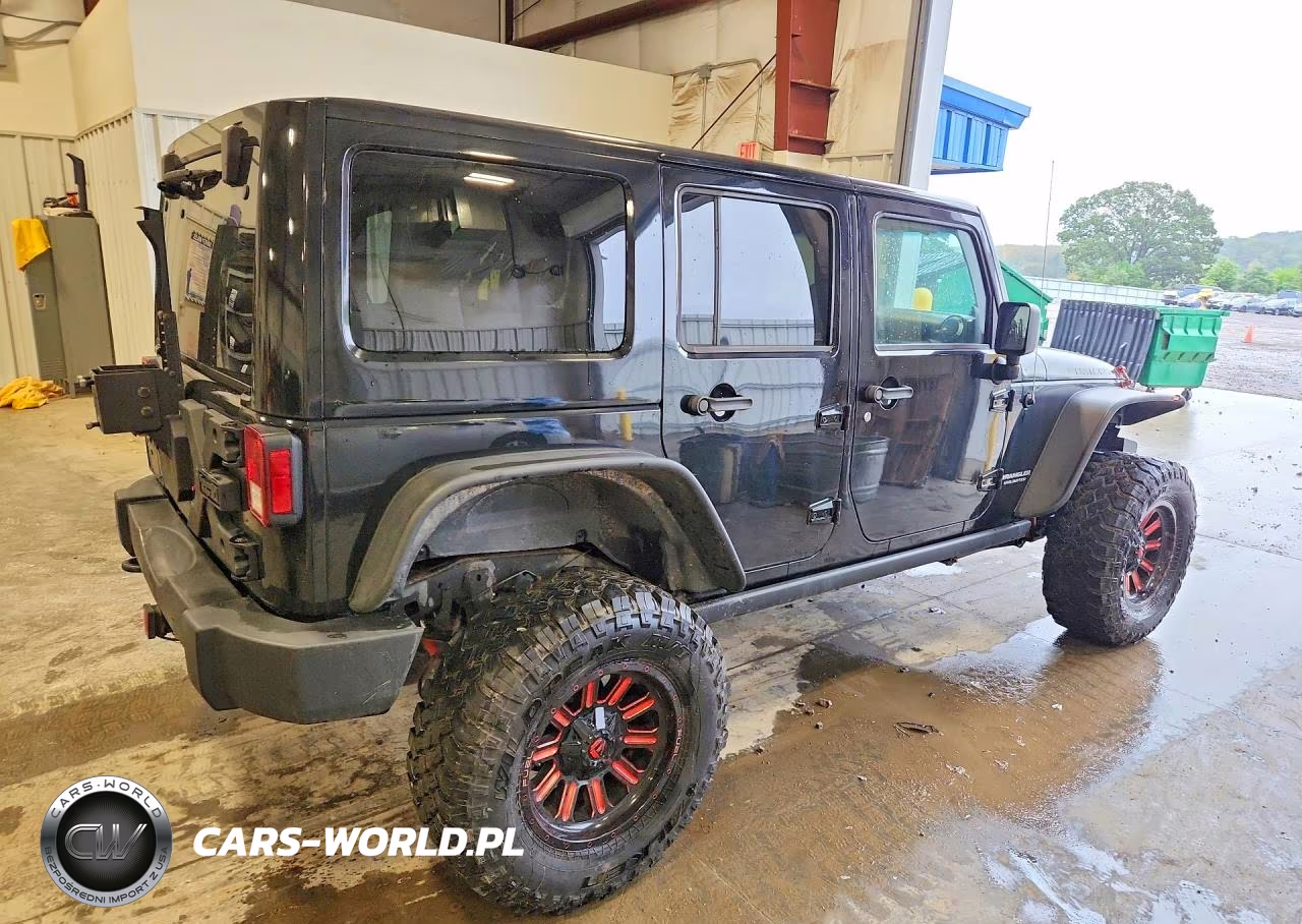 2012 Jeep Wrangler Unlimited Rubicon VIN:1C4BJWFG0CL283838 - 3