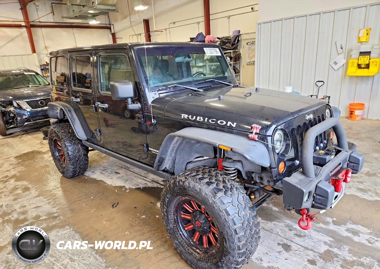 2012 Jeep Wrangler Unlimited Rubicon VIN:1C4BJWFG0CL283838 - 4