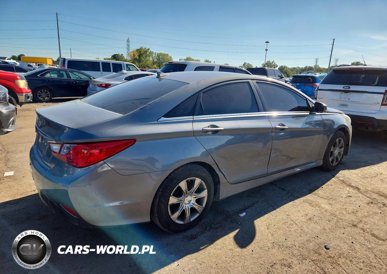 2014 Hyundai Sonata Gls VIN:5NPEB4AC7EH919181 - 3