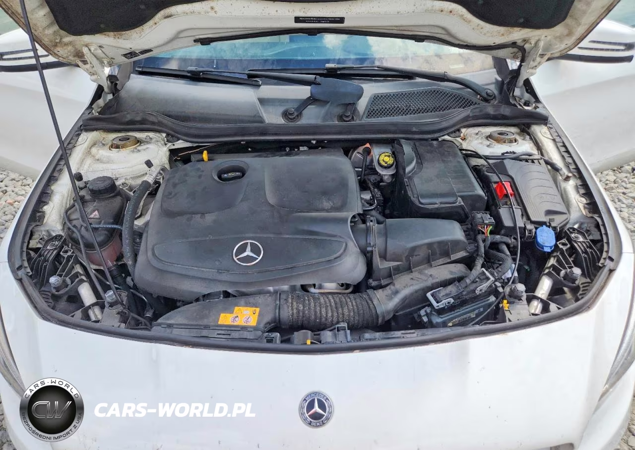 2018 Mercedes-Benz Cla 250 VIN:WDDSJ4EB6JN692119 - 11