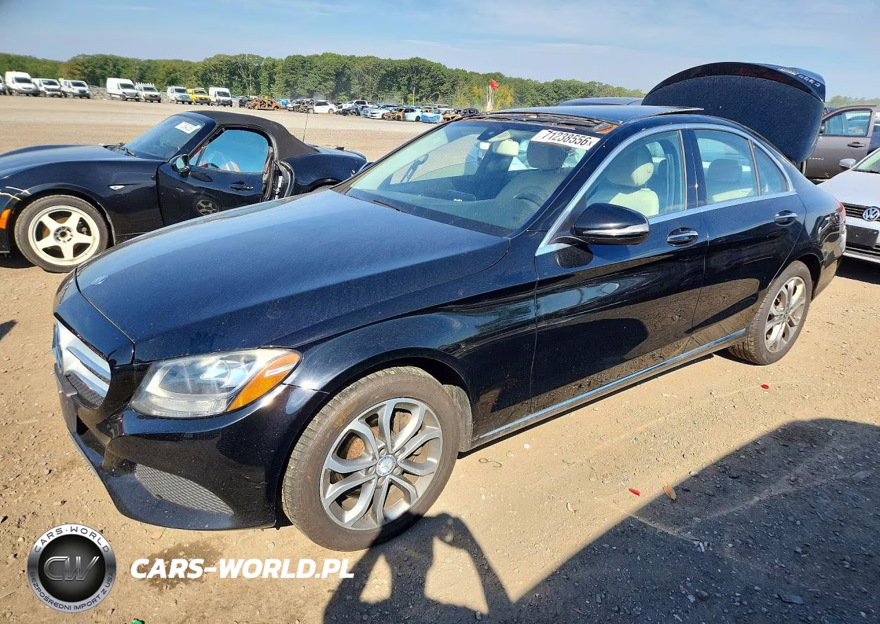 2016 Mercedes-Benz C 300 4Matic – zdjęcie 1 z 12