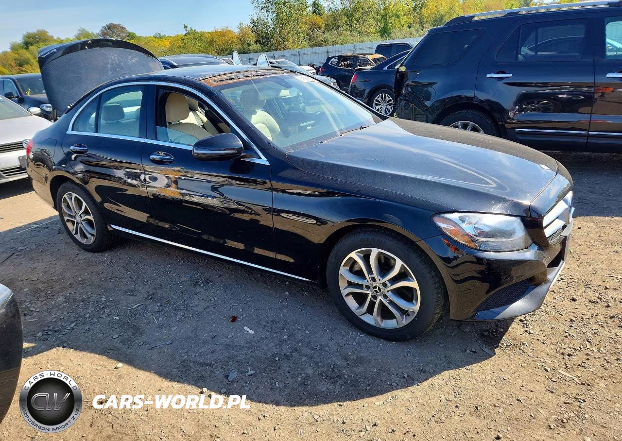 2016 Mercedes-Benz C 300 4Matic VIN:55SWF4KB8GU098669 - 4
