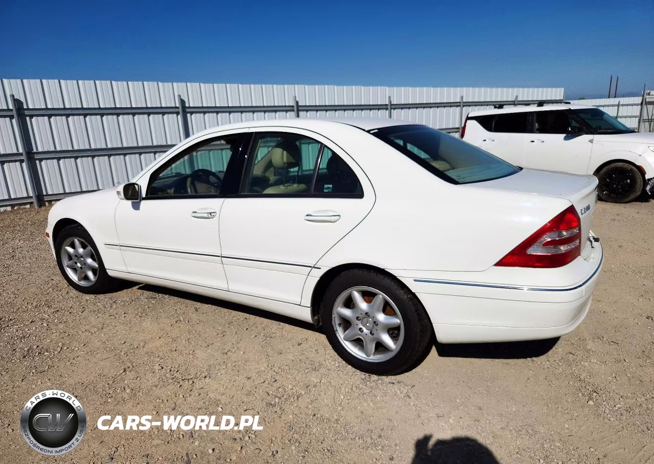 2003 Mercedes-Benz C 240 VIN:WDBRF61J73F345851 - 2