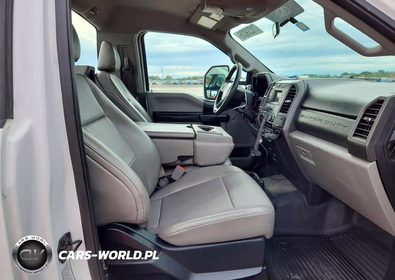 2018 Ford F350 Super Duty VIN:1FDRF3GT5JEC20077 - 10