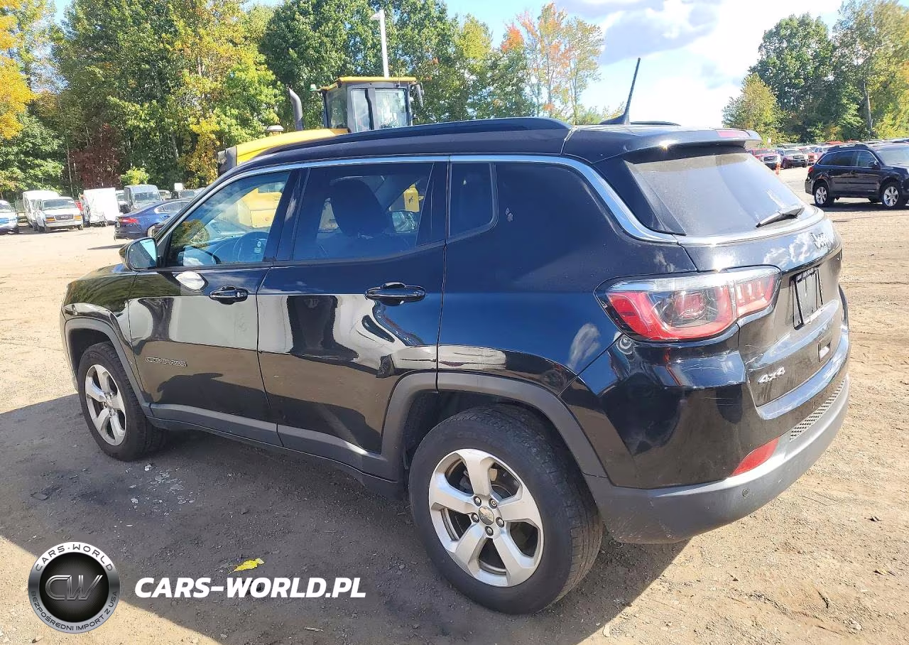 2018 Jeep Compass Latitude VIN:3C4NJDBB7JT291223 - 2