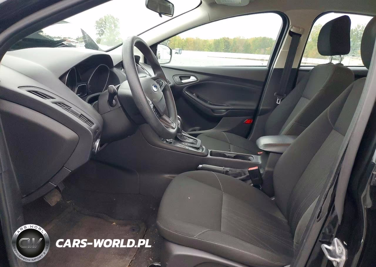 2015 Ford Focus Se VIN:1FADP3F22FL355577 - 7