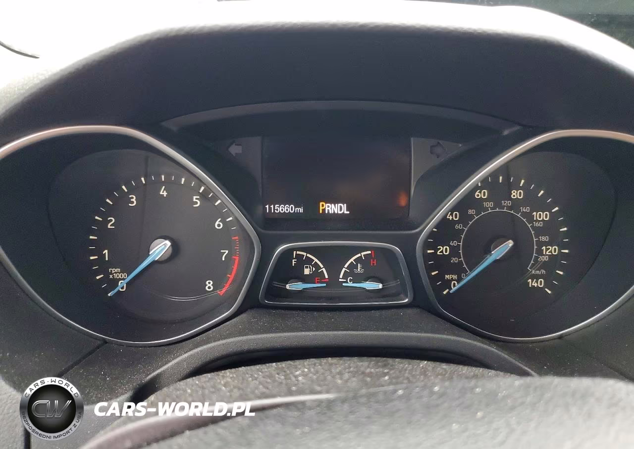 2015 Ford Focus Se VIN:1FADP3F22FL355577 - 9