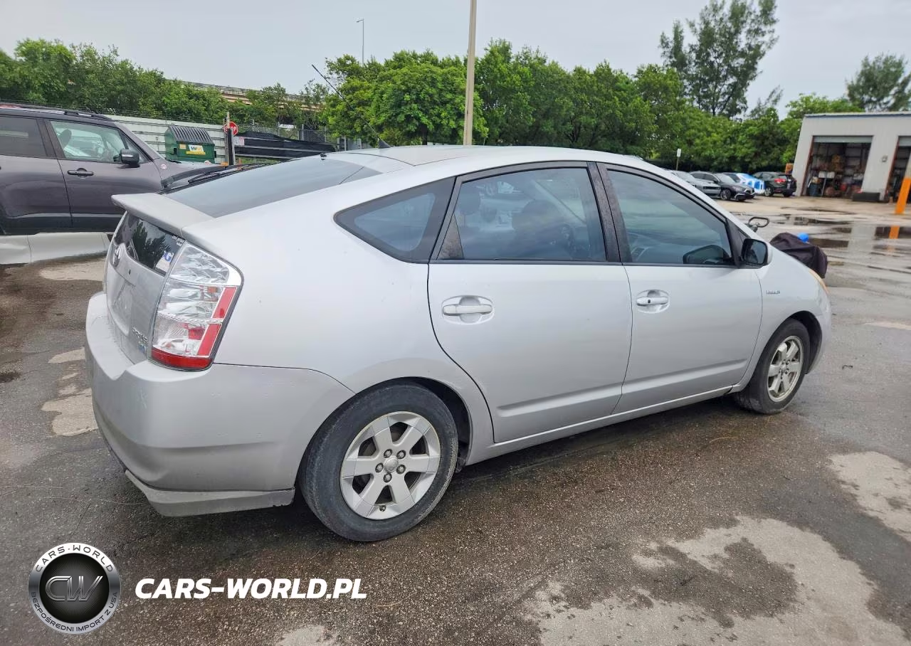 2008 Toyota Prius Base VIN:JTDKB20U683451901 - 3