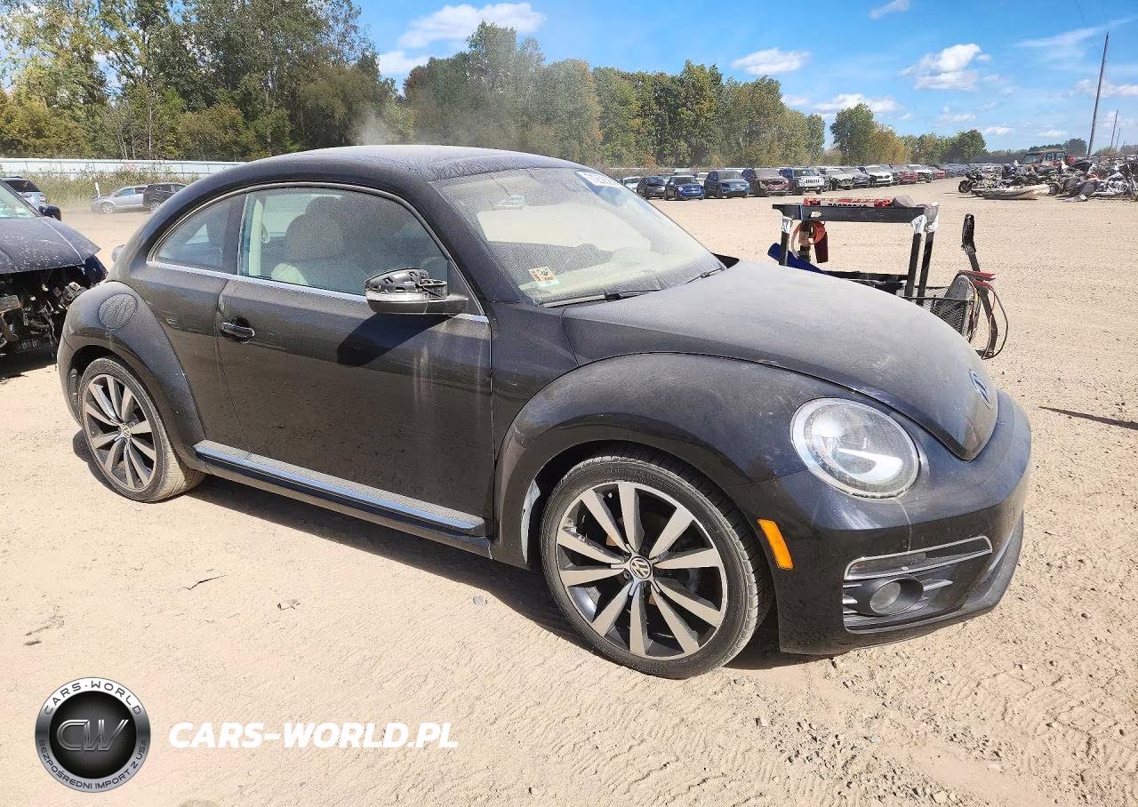 2018 Volkswagen Beetle Se VIN:3VWJD7AT4JM712288 - 4
