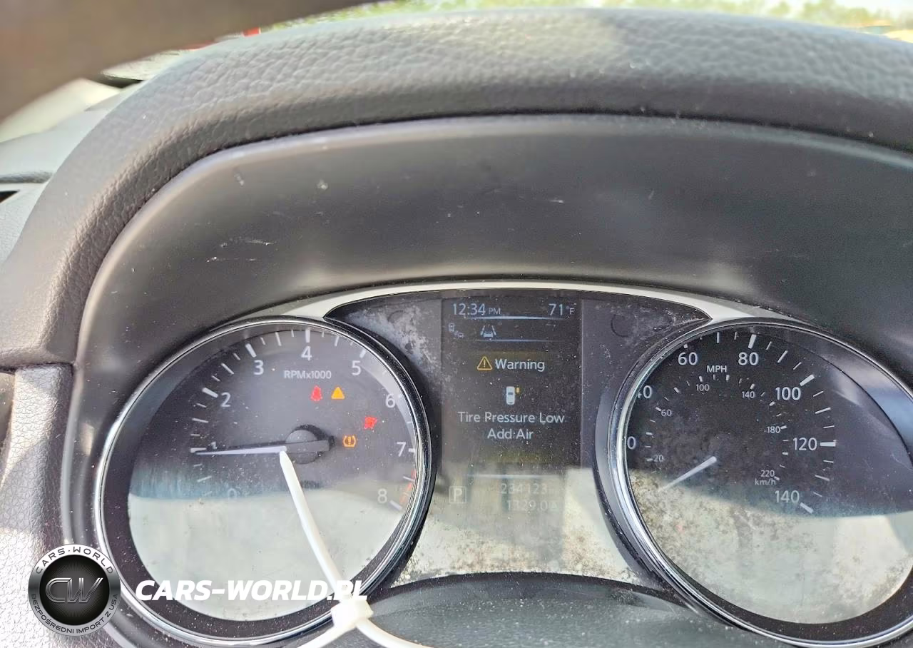 2015 Nissan Rogue S VIN:5N1AT2ML2FC802659 - 9
